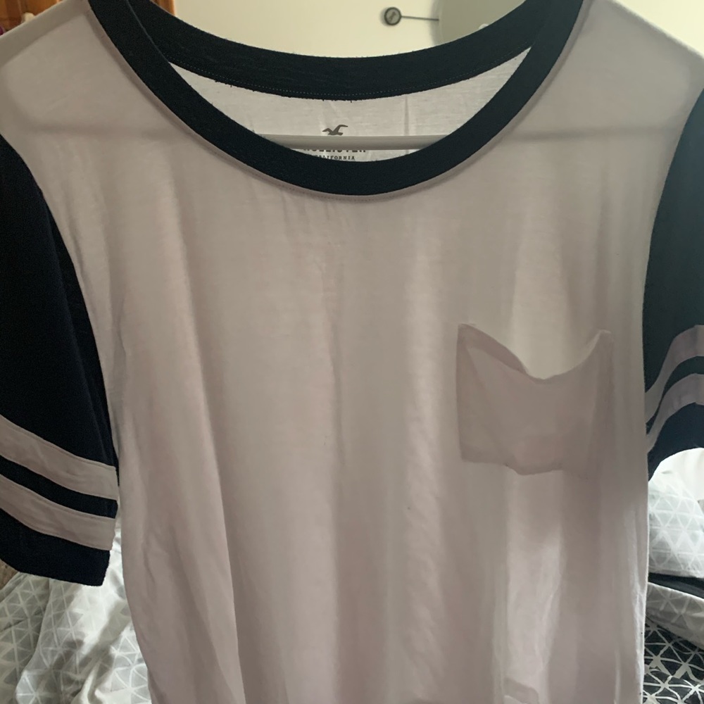 Hollister shirt